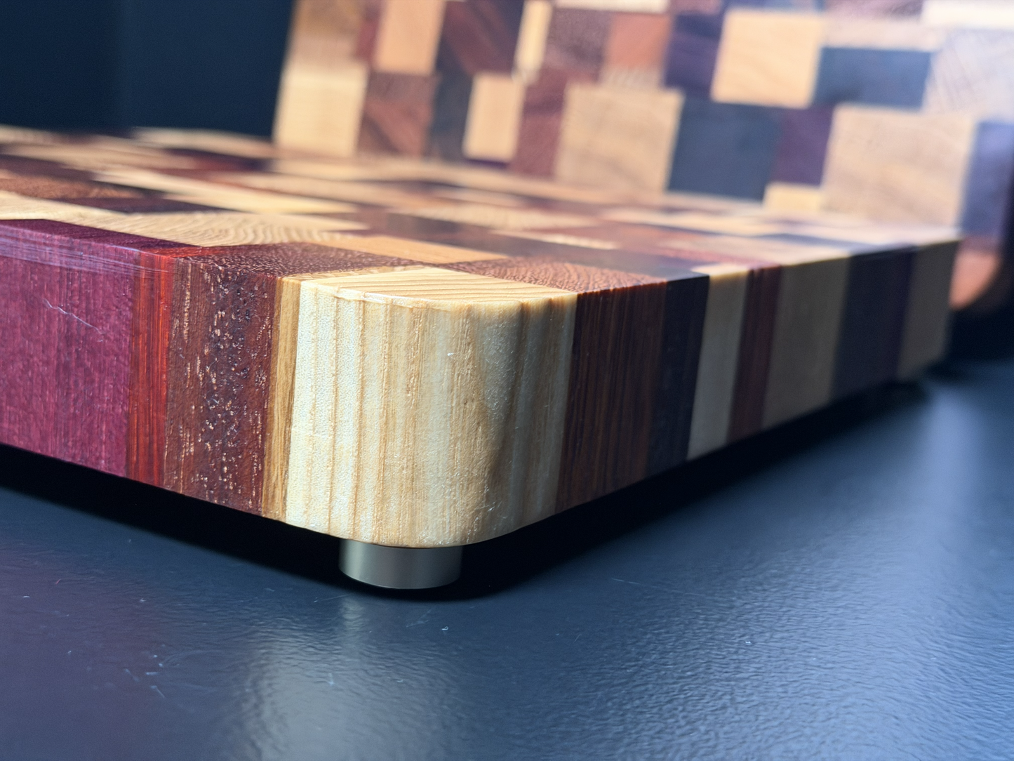 End-Grain Cutting Board — Chaos Board (Oak, Ash, Sucupira, Bodo, Amazique, Padauk, Red Oak)