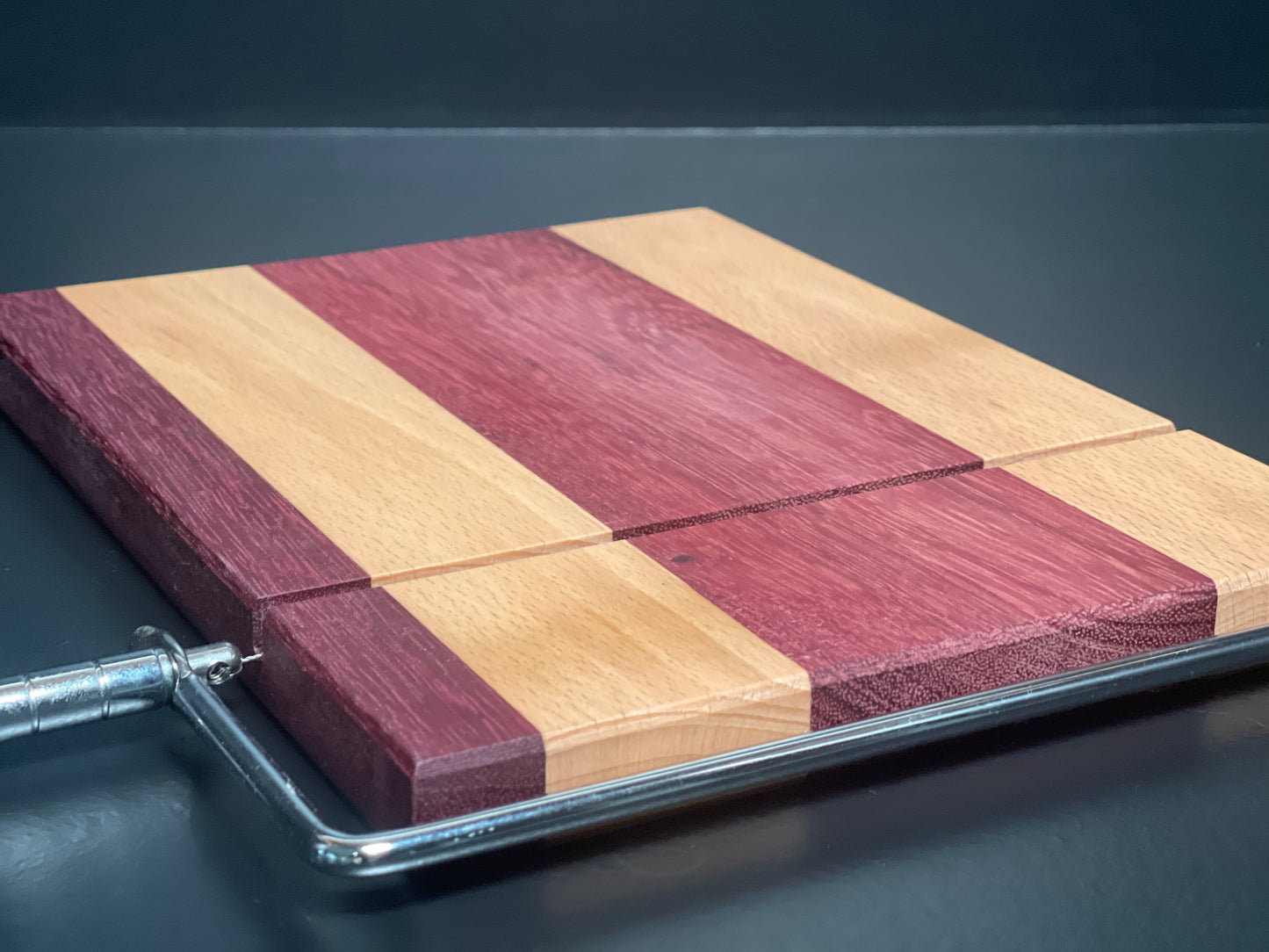 Deska do krojenia serów z buku i amaranthu